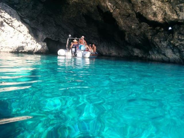 Appartamento Al Centro Di Ustica Isola di Ustica المظهر الخارجي الصورة